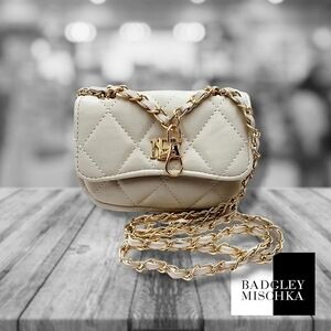 Badgley Mischka Mini Purse w/ Crossbody Strap & Clip Off White NWT